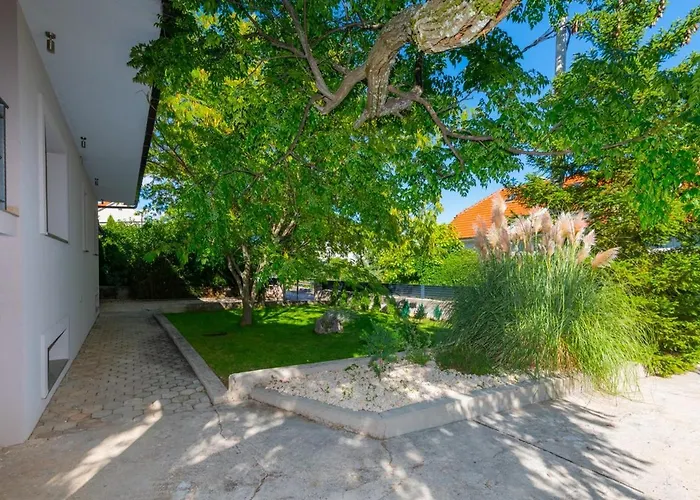 Ivanka Villa